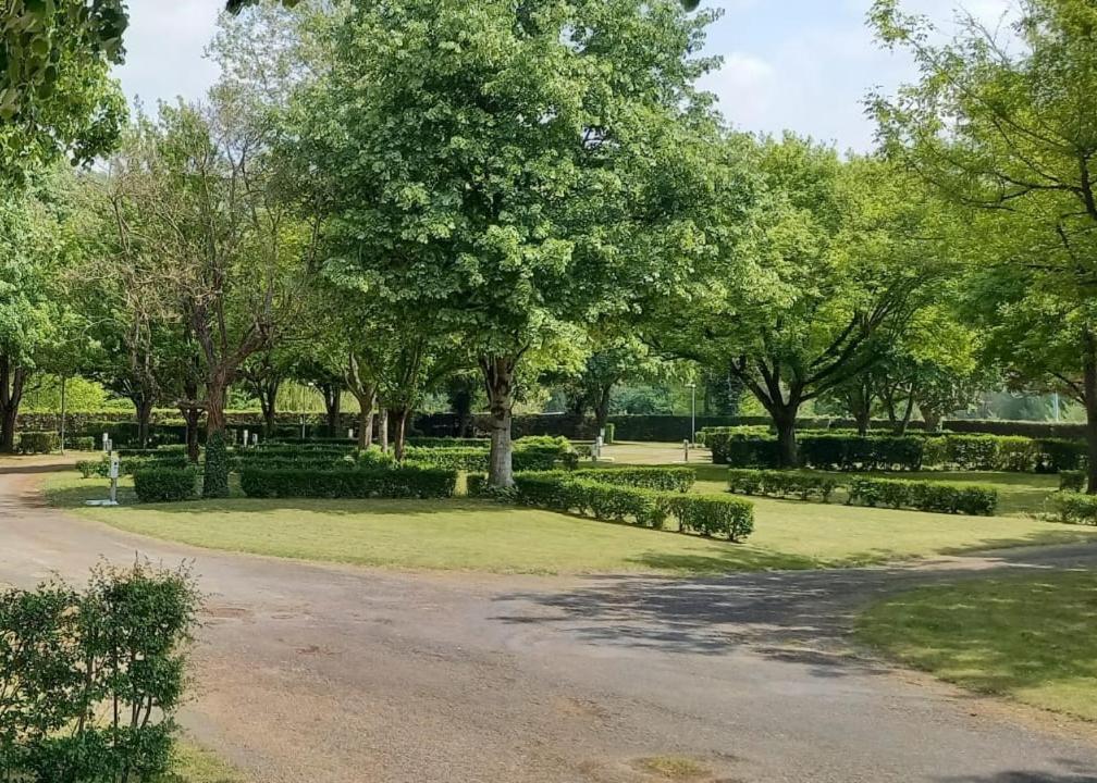 Camping De Rouergue Villefranche-de-Rouergue Exterior photo