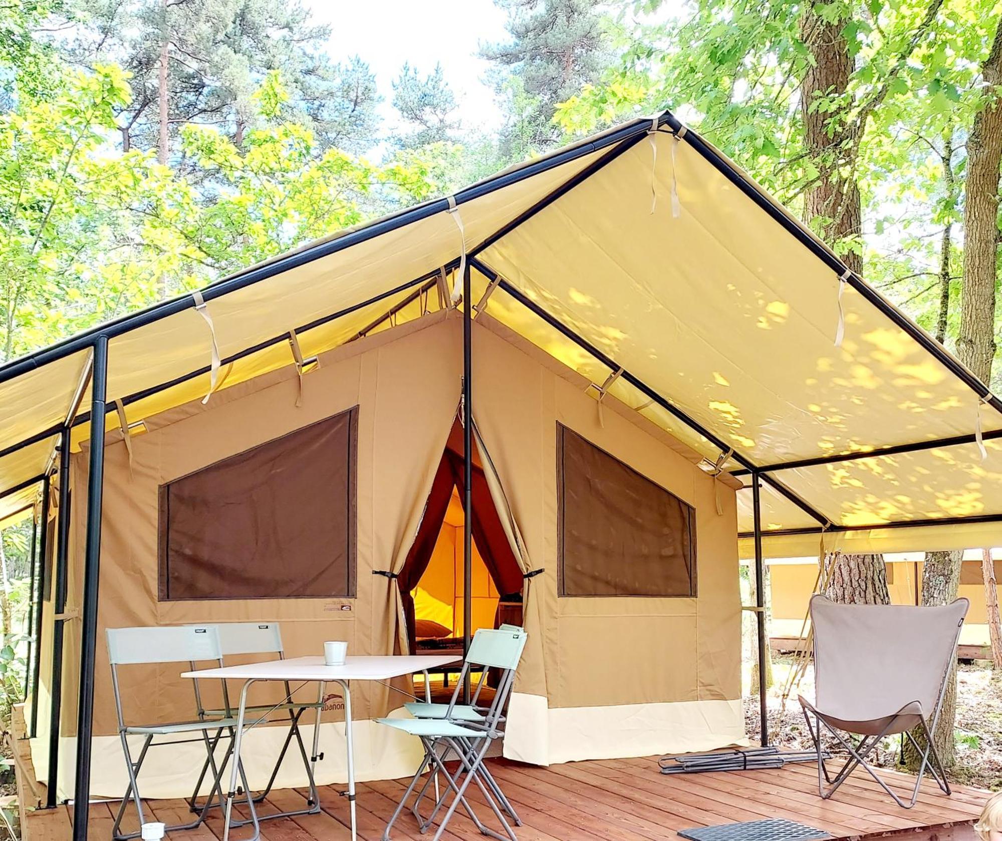 Camping De Rouergue Villefranche-de-Rouergue Exterior photo